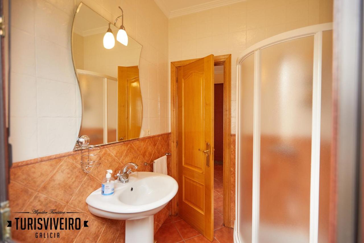 Casa En La Playa De Area Con Finca Privada Viveiro Exteriör bild